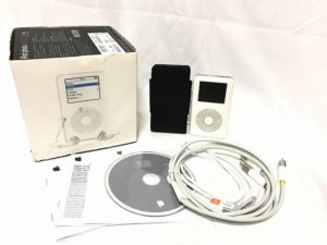 Apple iPod photo 40GB A9585J/A