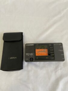 BOSS TU-121 CHROMATIC TUNER クロマチック・チューナー ボス