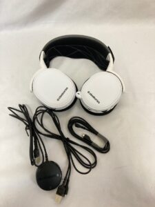 SteelSeries ワイヤレス ゲーミングヘッドセット ヘッドホン Arctis 7 White 白