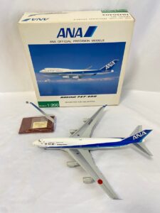 飛行機 航空機 模型 全日空商事 1/200 NH20403 ANA BOEING 747-400 JA403A ボーイング