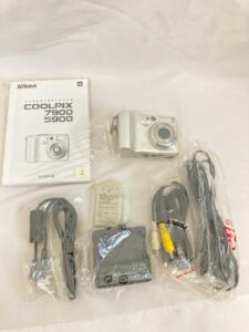 Nikon COOLPIX 7900 プライムシルバー E7900S
