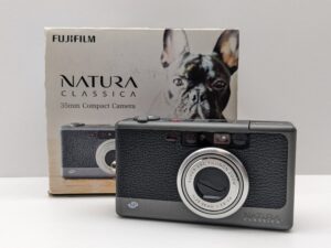 フジ Fujifilm Natura CLASSICA SUPER-EBC FUJINON ZOOM フィルムカメラ