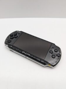 PSP「プレイステーション・ポータブル」 ピアノ・ブラック PSP-3000PB