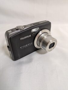 富士フイルム FinePix F60fd 12MP デジタルカメラ