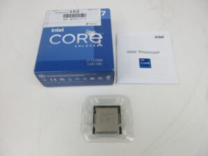 Intel Corei7 プロセッサー 12700K