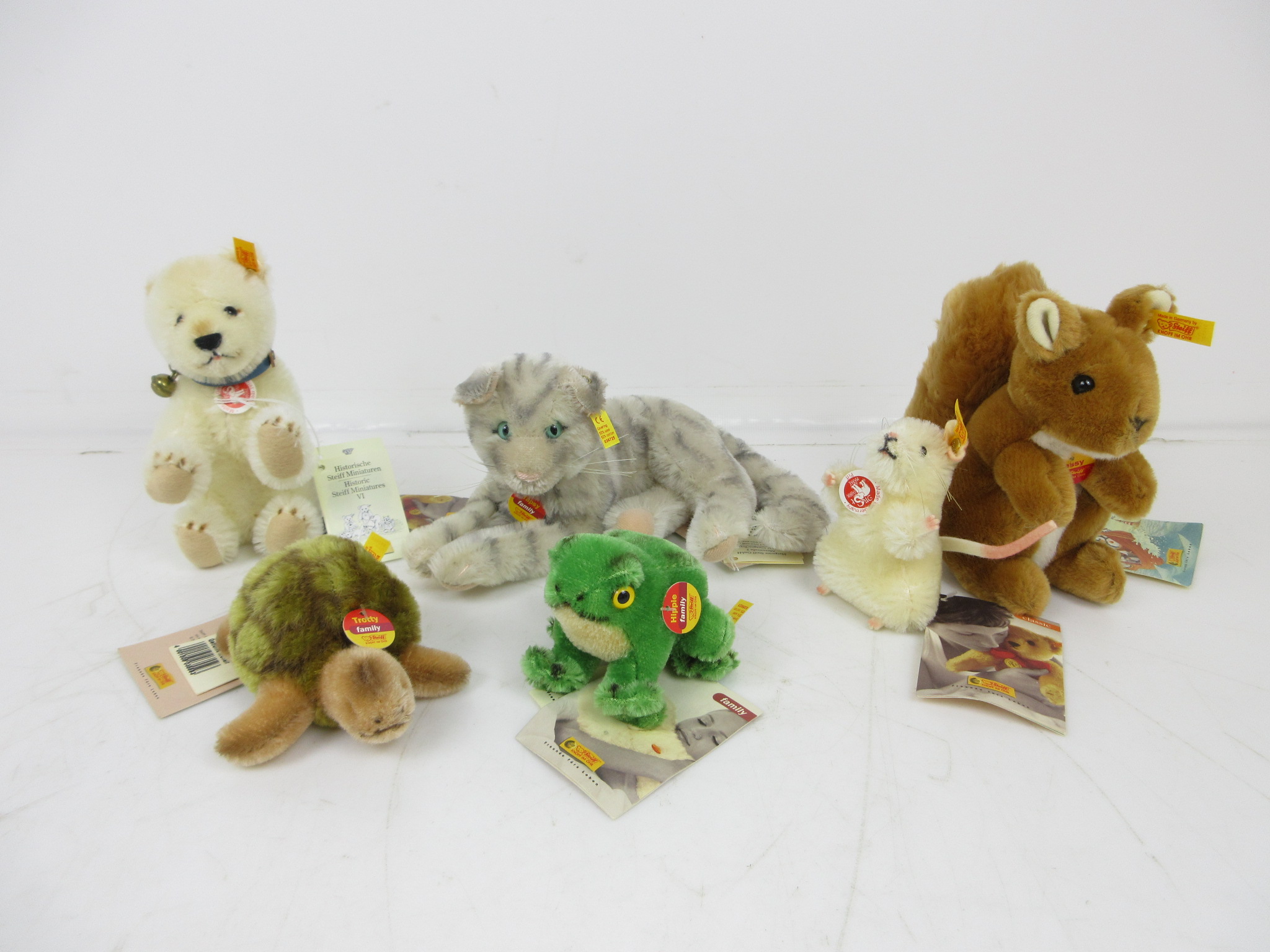 Bessy Squirrel アンティーク STEIFF ぬいぐるみ