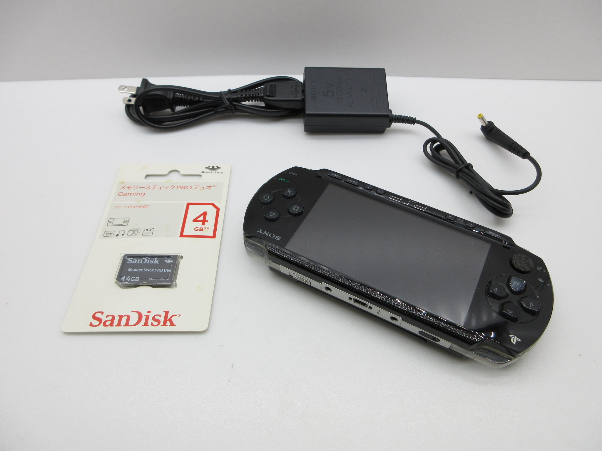 PSP プレイステーション・ポータブル (PSP-1000)  ブラック
