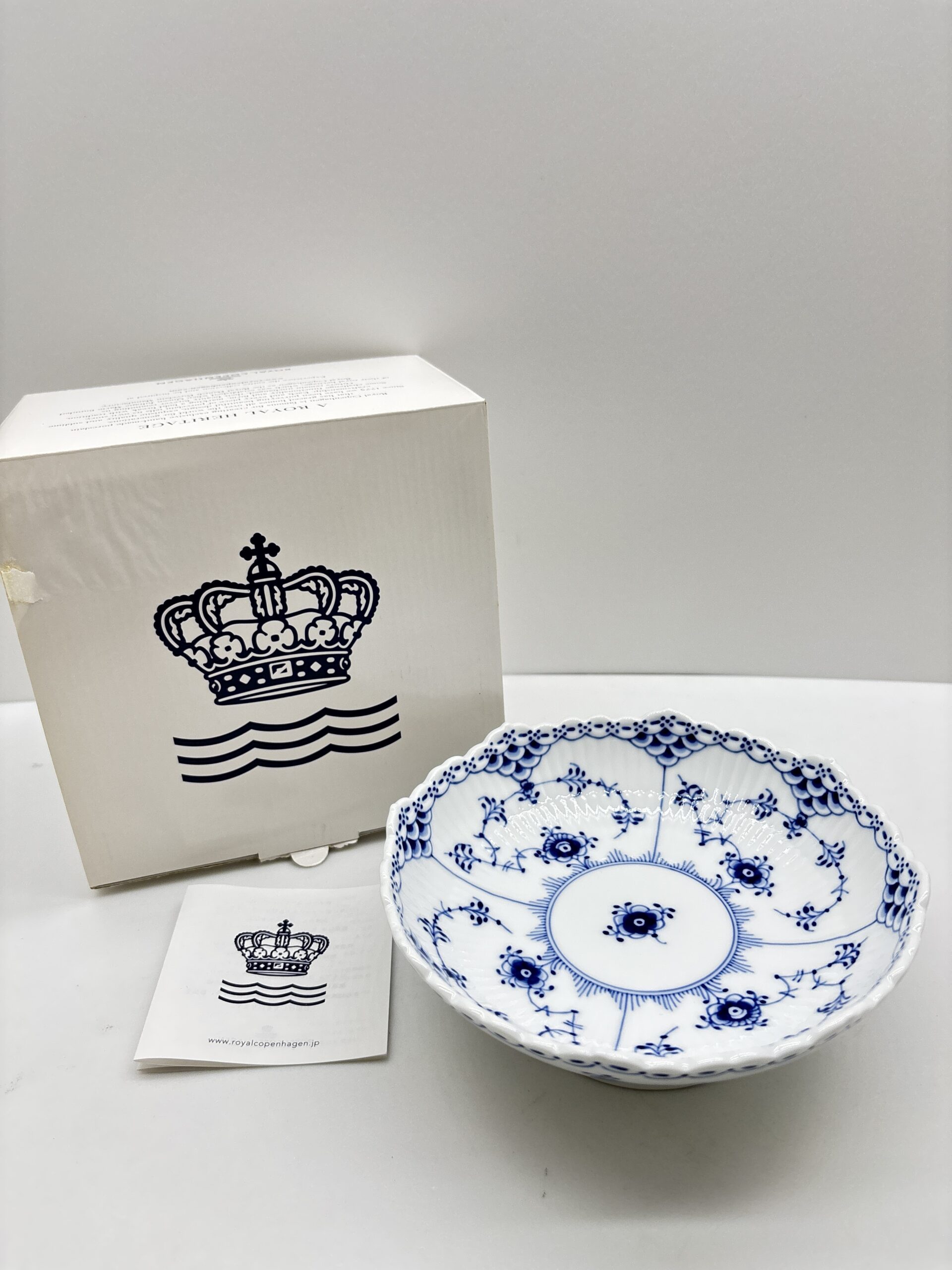 ロイヤルコペンハーゲン Royal Copenhagen ブルーフルーテッド ボウル