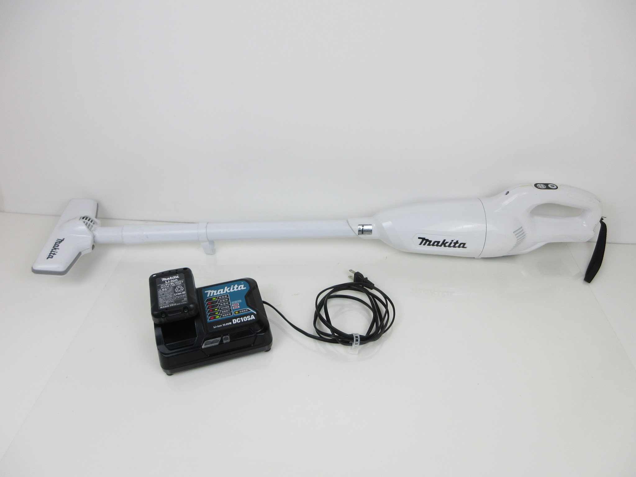 makita マキタ CL108FD コードレスクリーナー