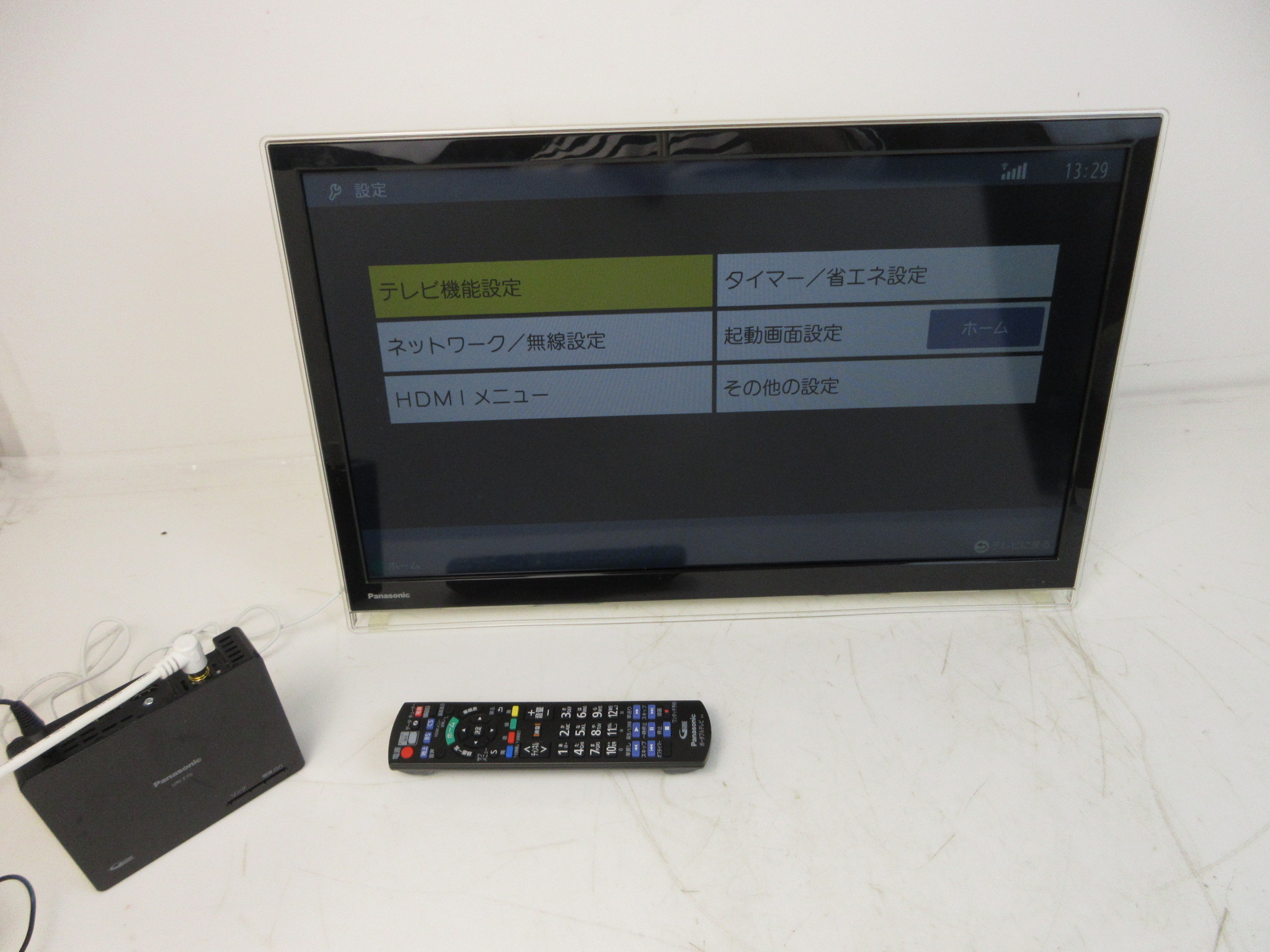 パナソニック ポータブルテレビ UN-24F7D 24インチ
