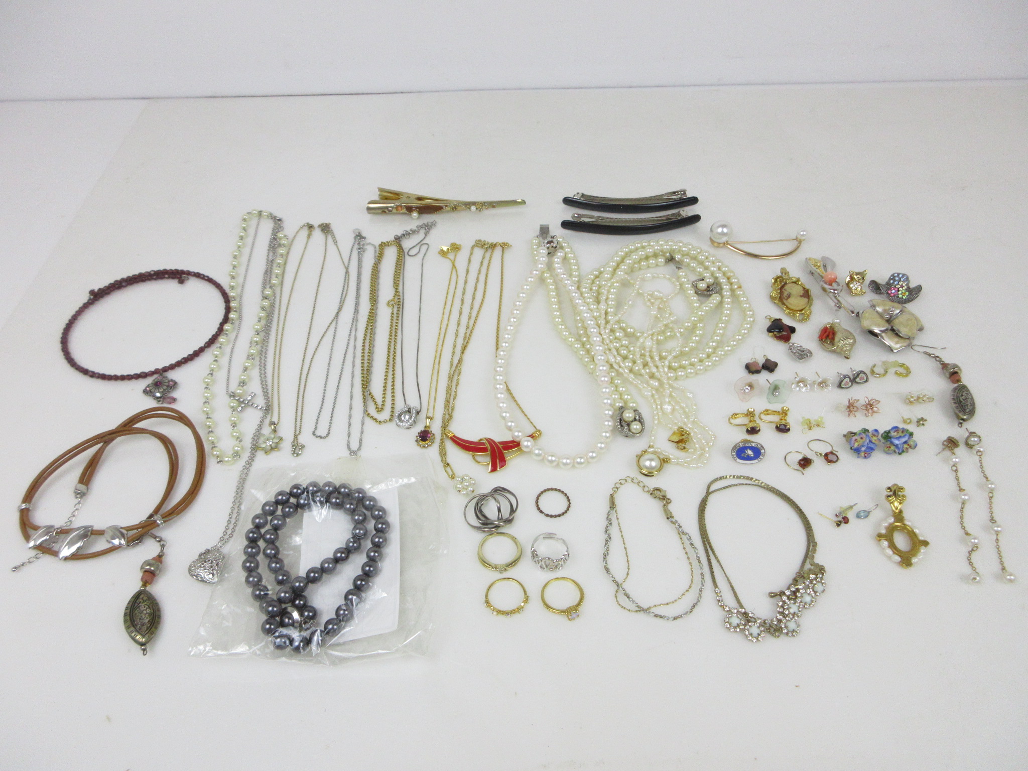 ネックレス ピアス アクセサリー シルバー