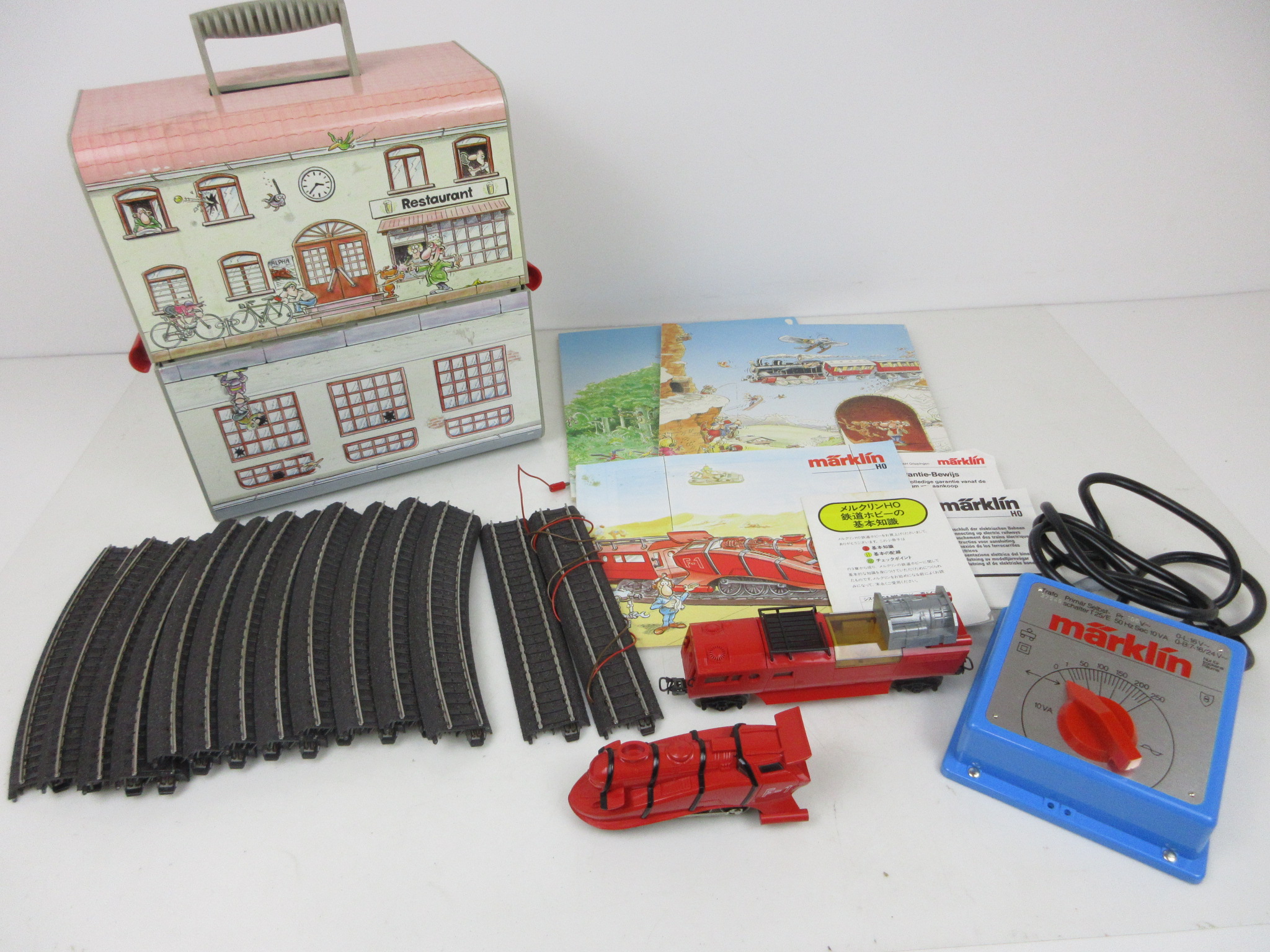 HOゲージ鉄道模型 Marklin ALPHA-STATION