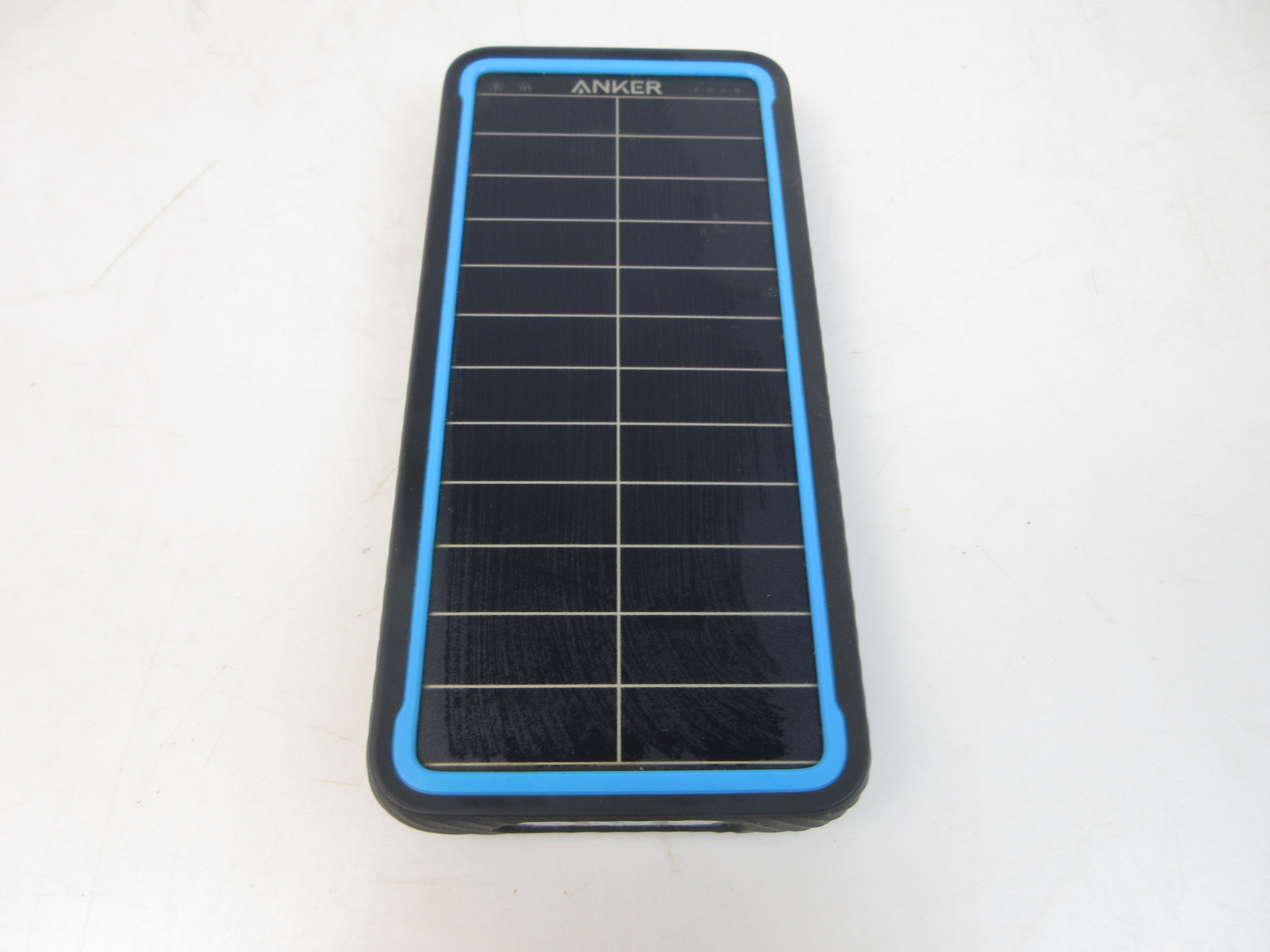 Anker PowerCore Solar 10000 ソーラーモバイルバッテリー