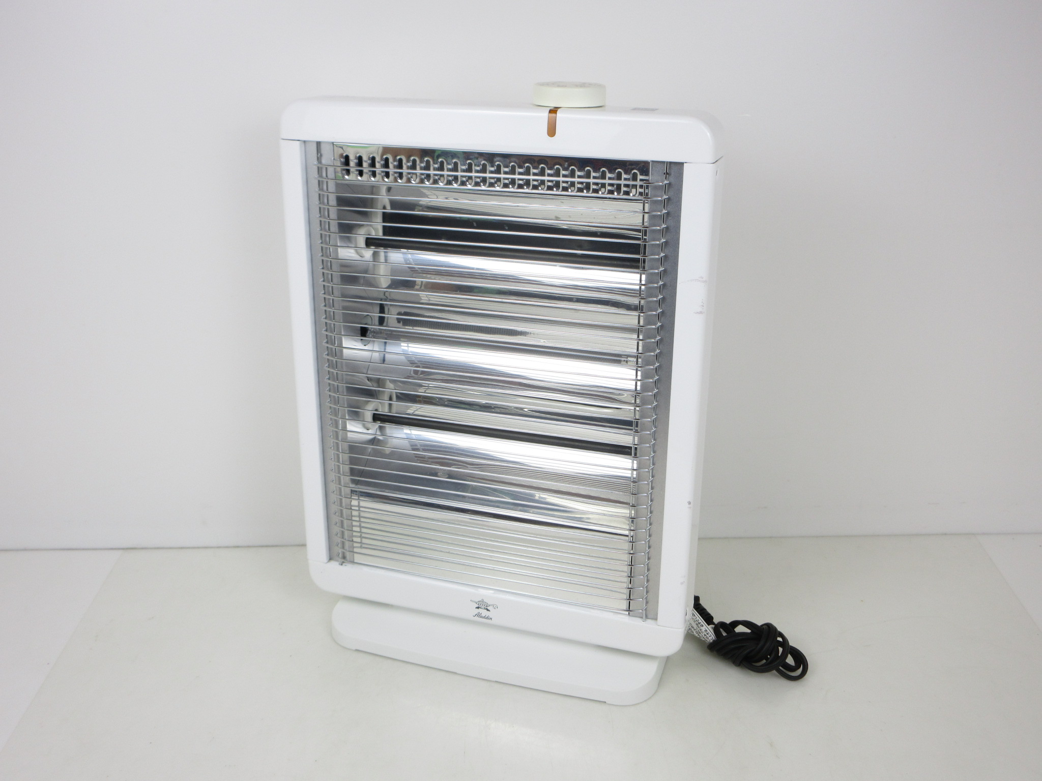 アラジン(Aladdin) 電気ストーブ 遠赤グラファイトヒーター 1000W ホワイト AEH-G100D-W