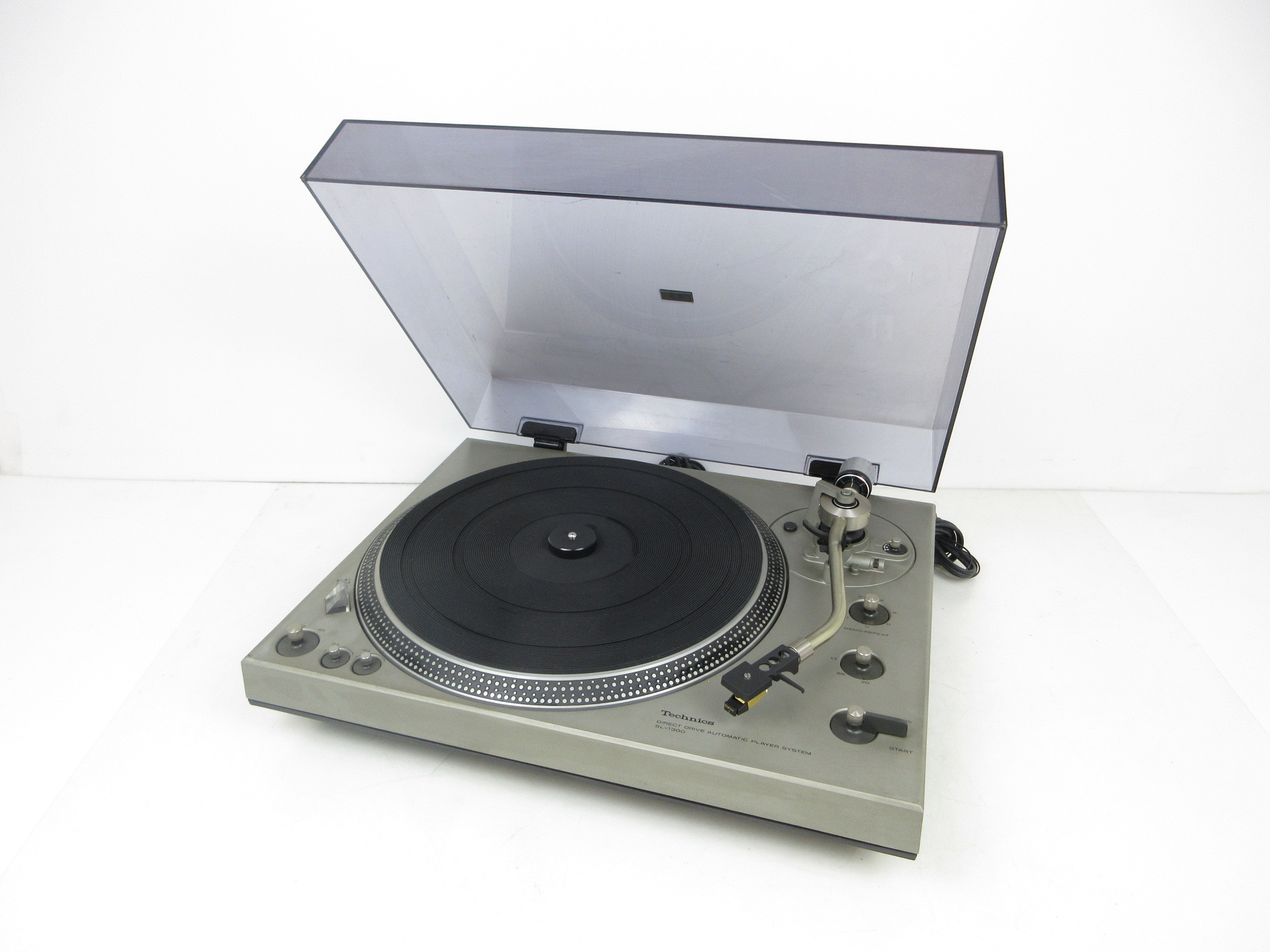Technics SL-1300 DDドライブ・フルオート.レコードプレーヤー