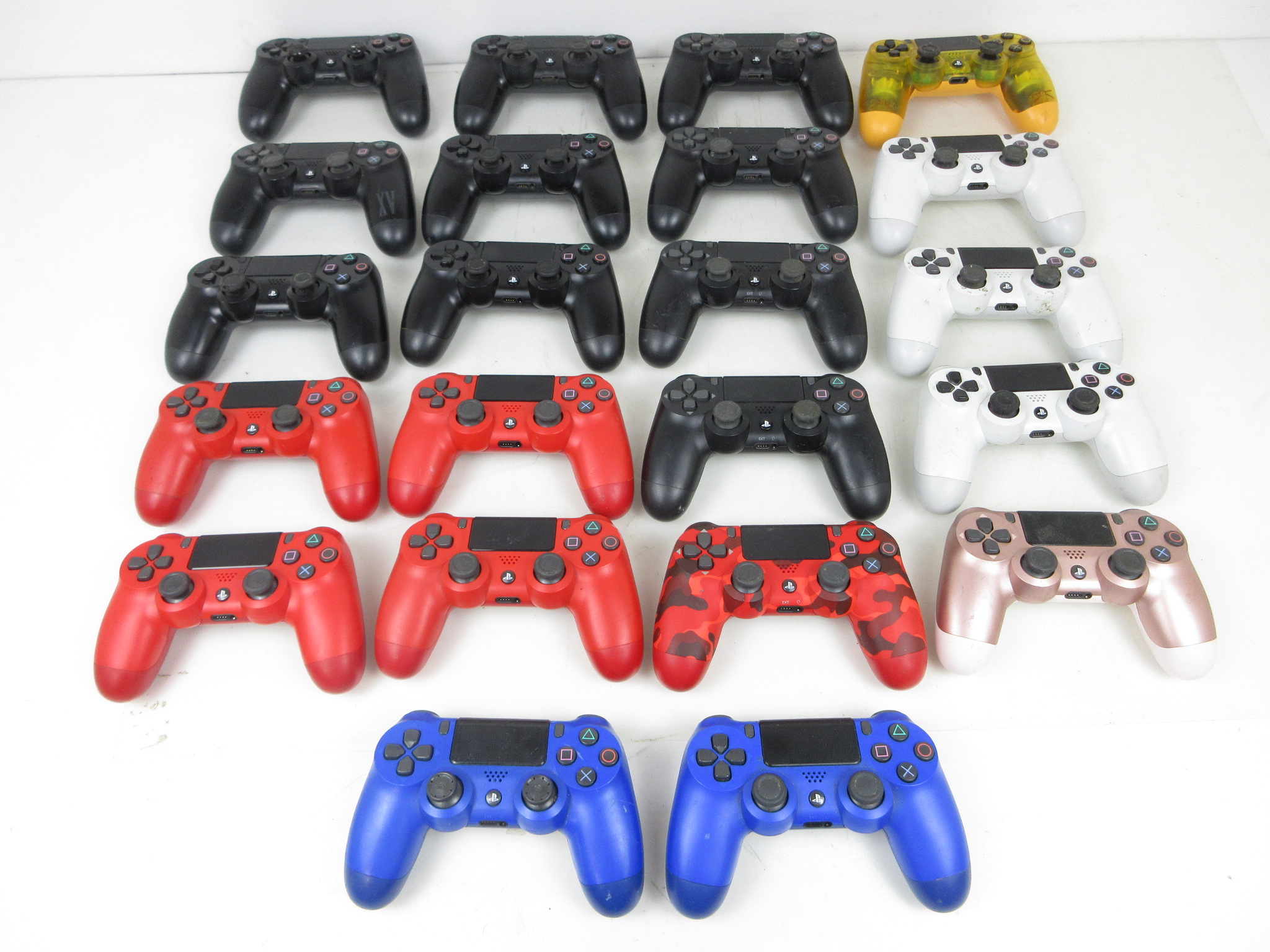 PS4 コントローラー まとめ