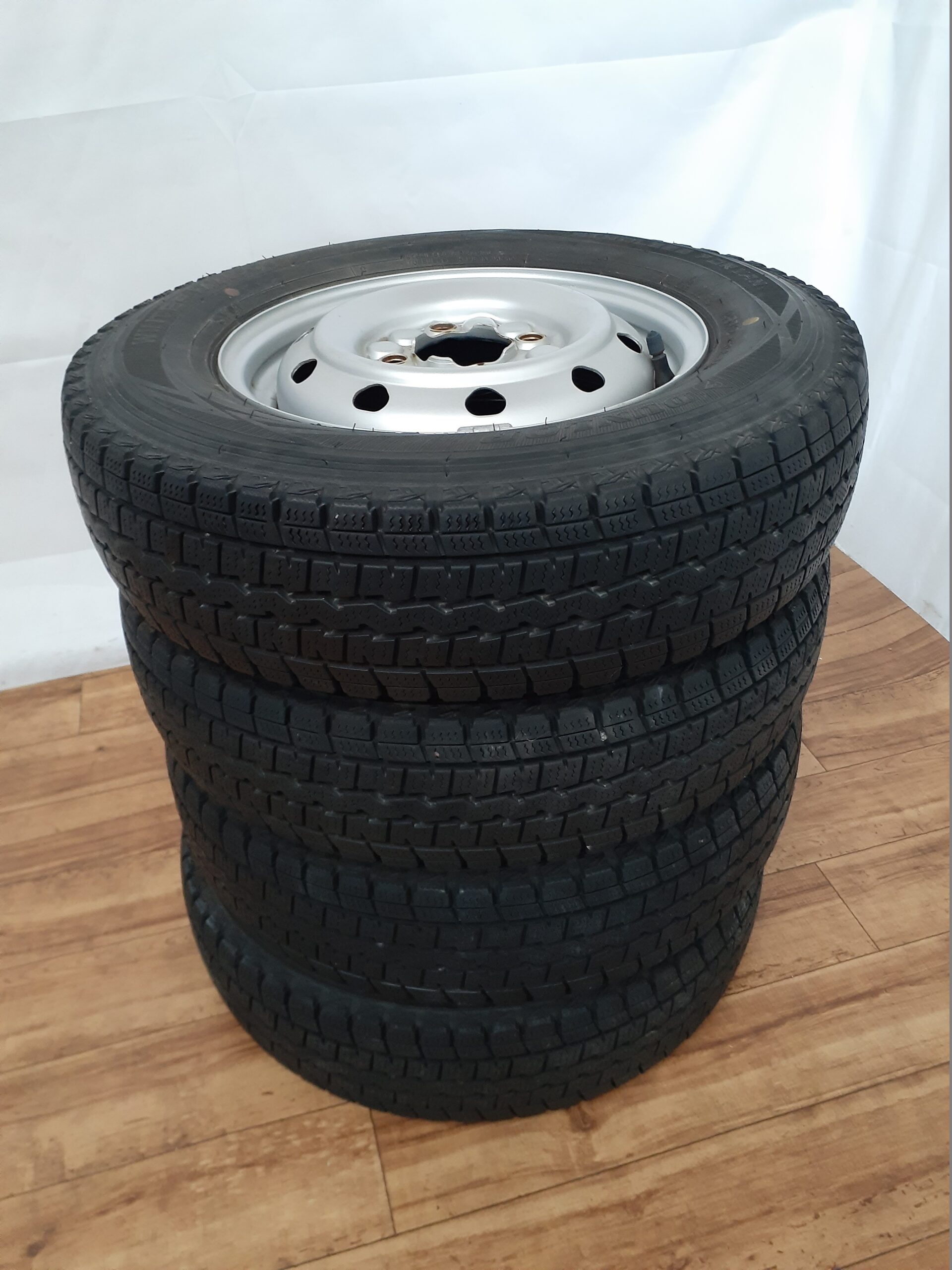 145R12 6PR ダンロップ WINTER MAXX SV01
