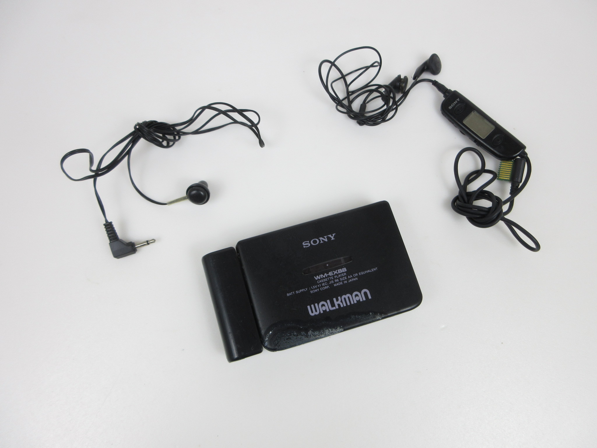 SONY ソニー カセットウォークマン WM-EX88