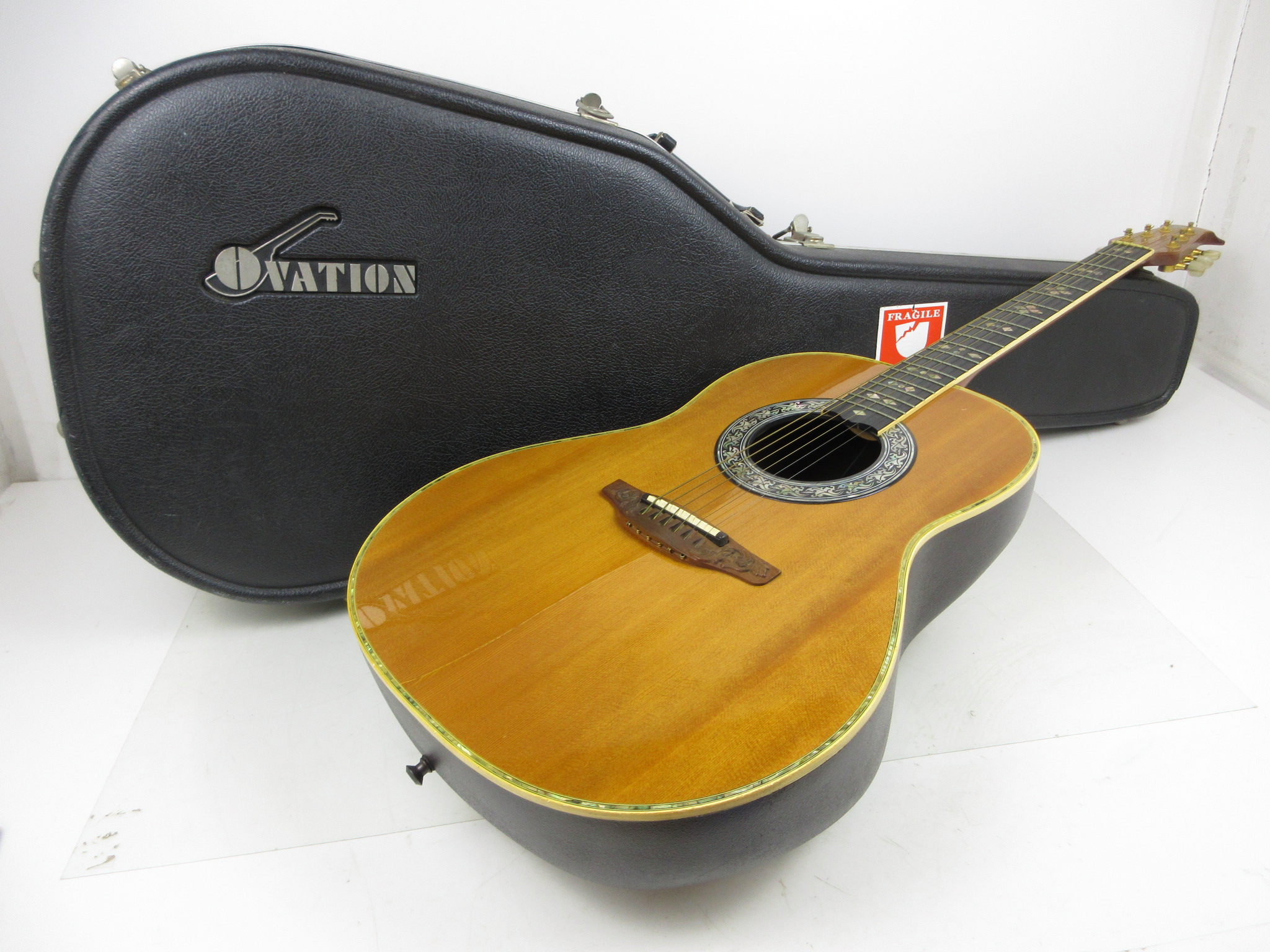 Ovation Custom Legend 1719 エレクトリックアコースティックギター