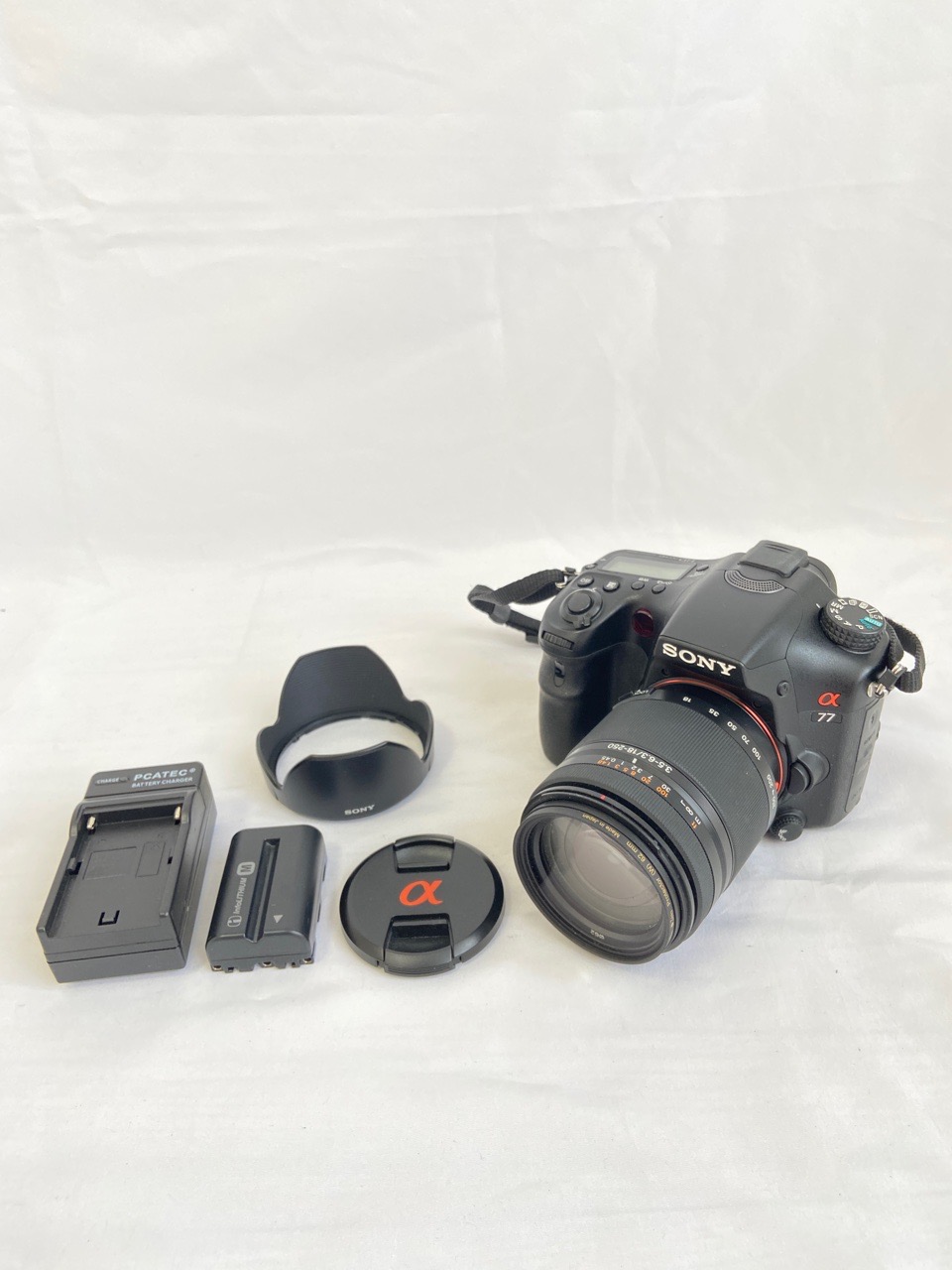 SONY ミラーレス一眼 α77
