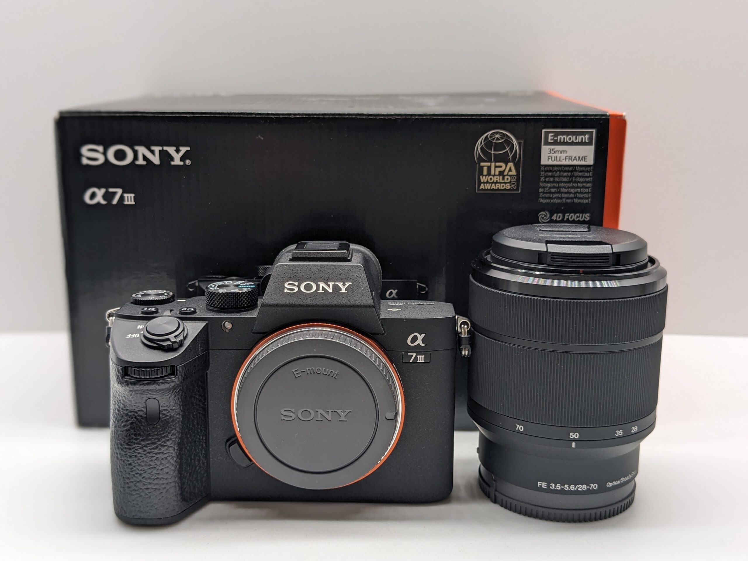 SONY(ソニー) フルサイズ ミラーレス一眼カメラ α7III ズームレンズキット ILCE-7M3K