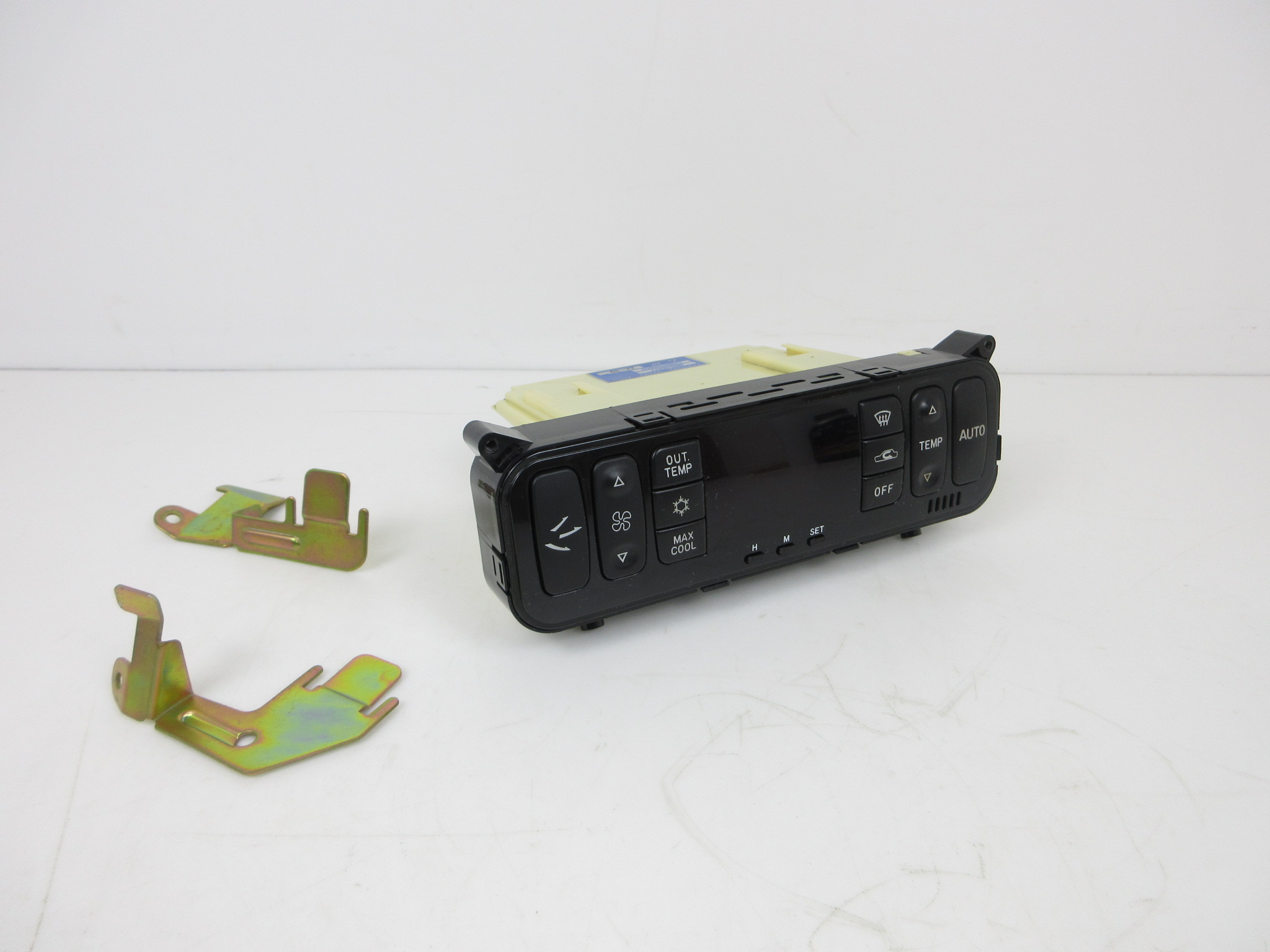 三菱 ランサー MB946377 エアコン スイッチ エアコンパネル