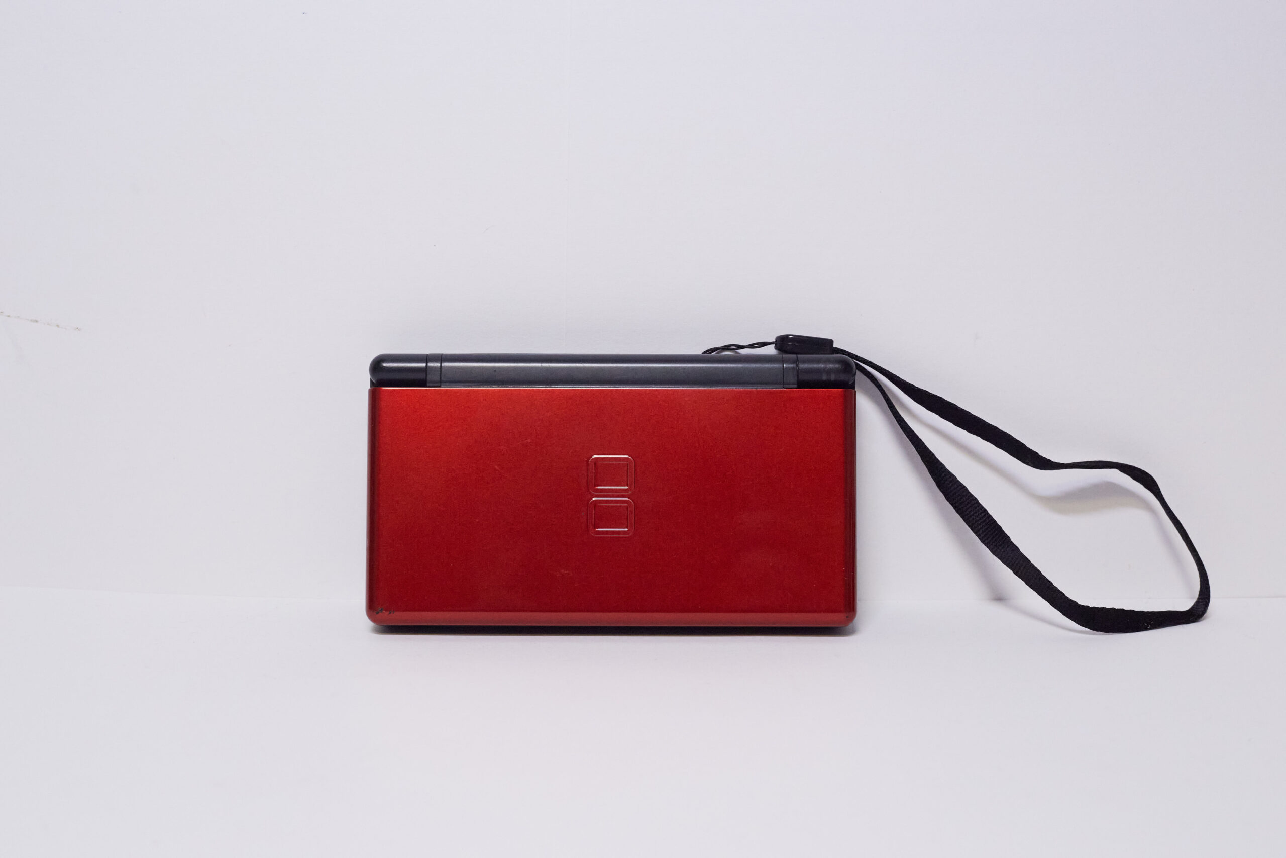 ニンテンドーDS Lite本体 クリムゾンブラック