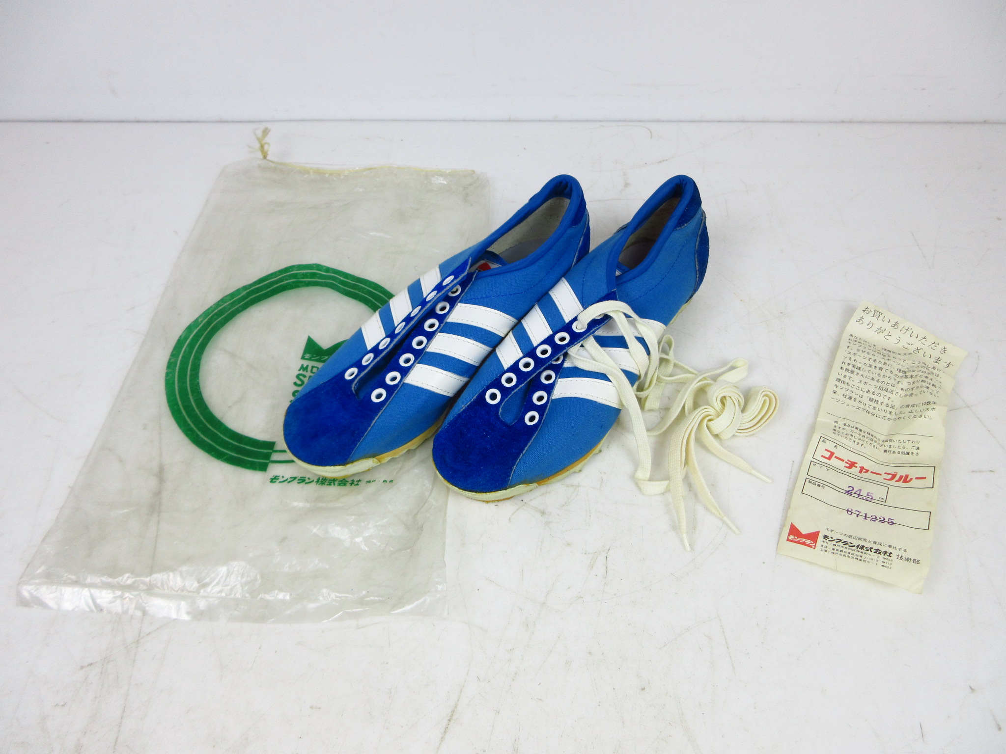 モンブラン コーチャー MONTBLANC COACHER SOCCER サッカーシューズ