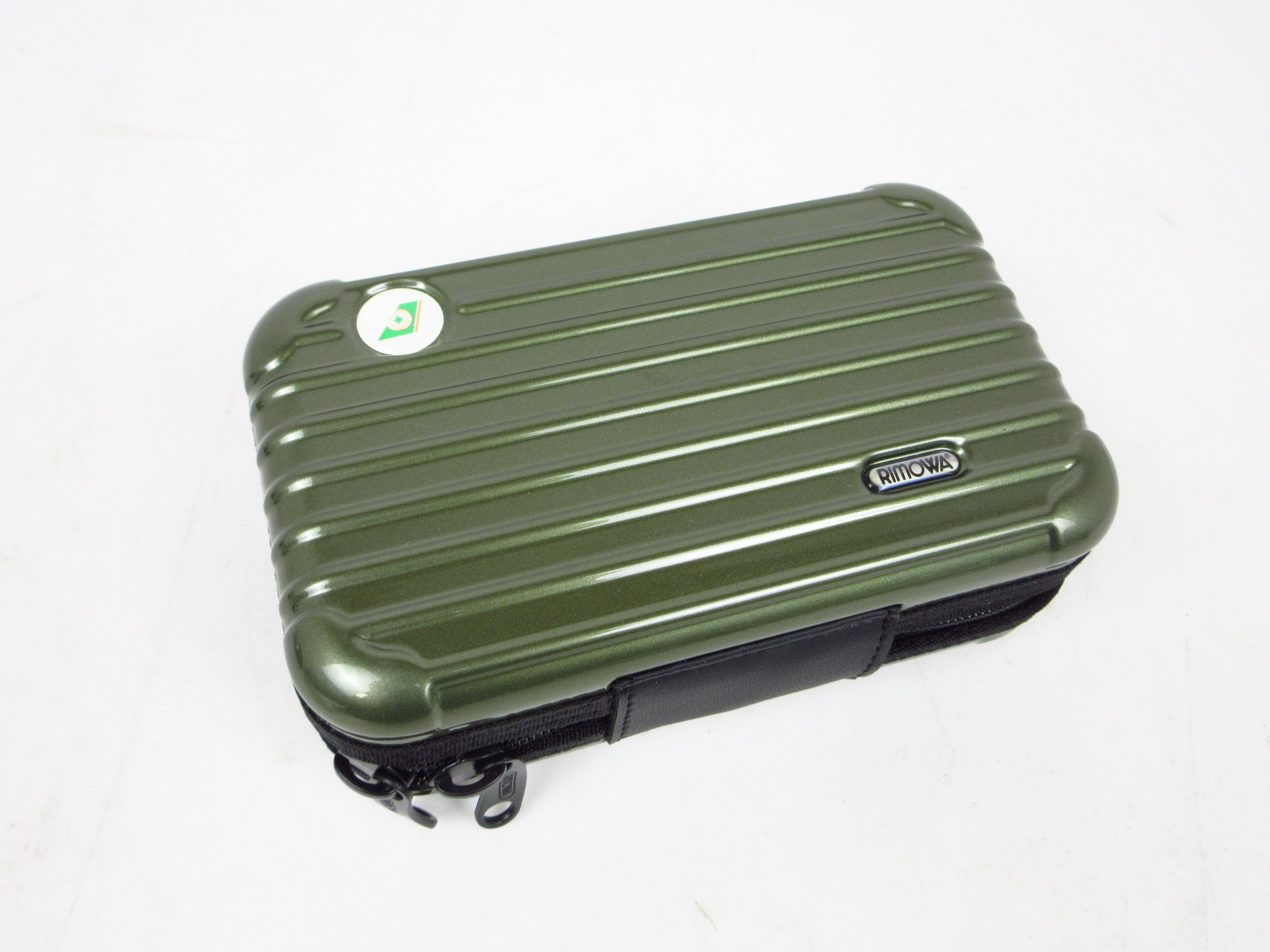 RIMOWA リモワ EVA AIR エバー航空 First Class アメニティポーチ
