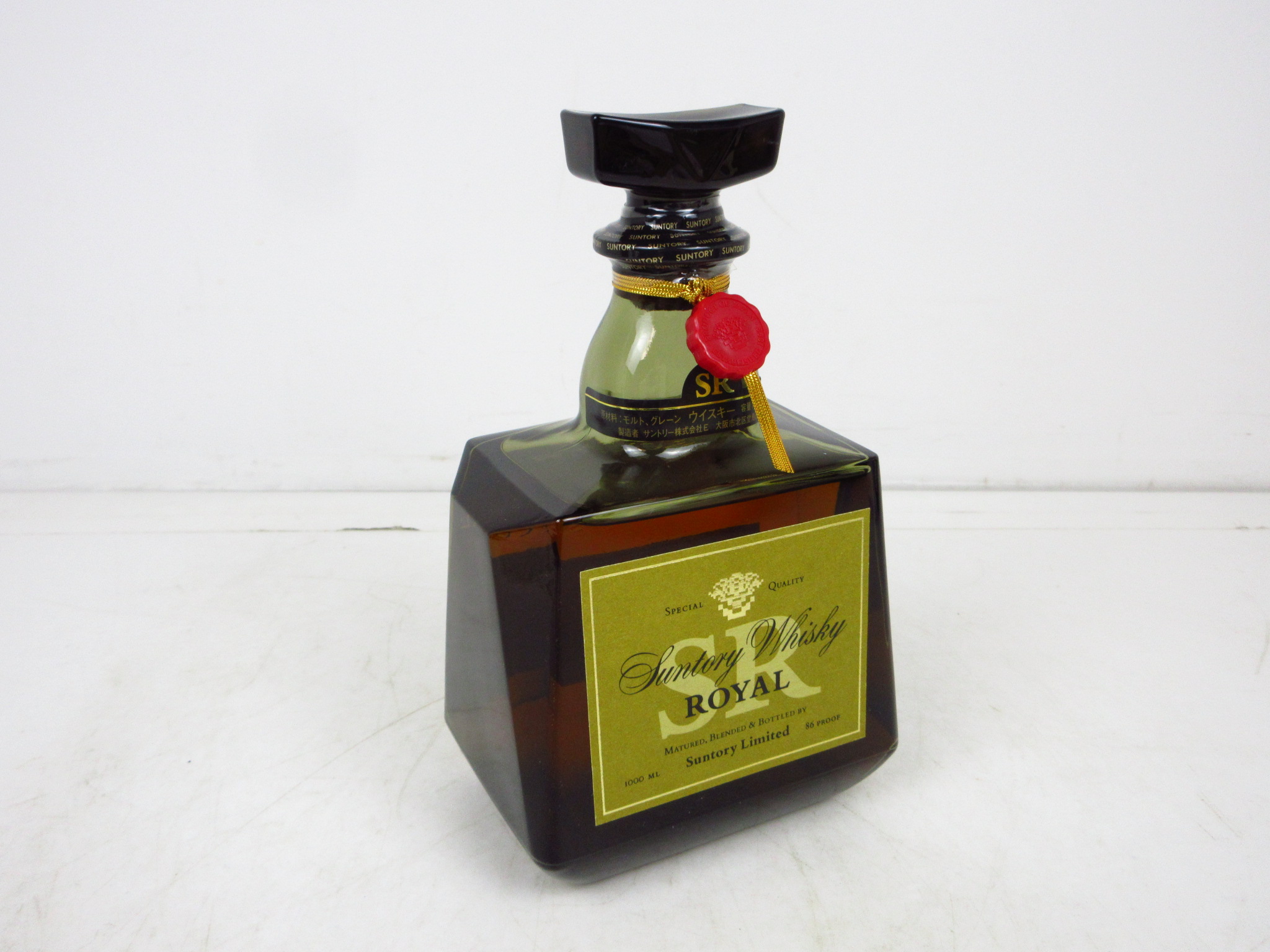 サントリーウイスキー ローヤル 43度 1000ml