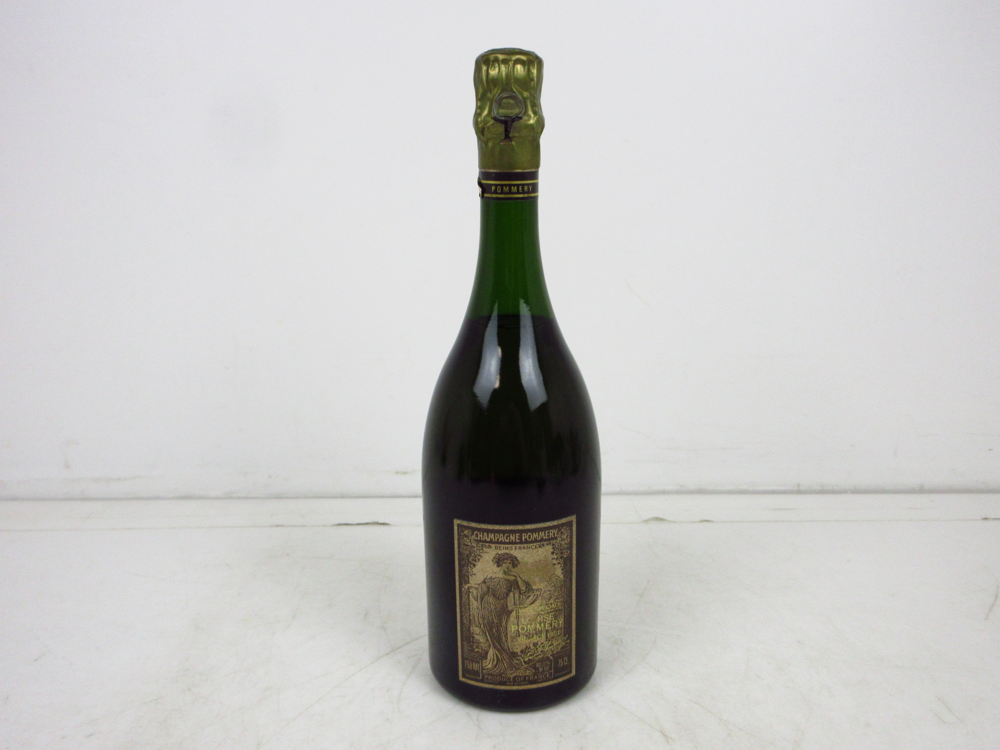 ポメリー キュヴェ・ルイーズ POMMERY CUVEE LOUIS シャンパーニュ
